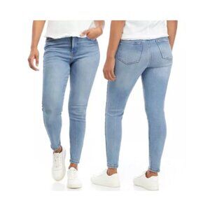 ❤️❤️❤️Celebrity Pink Skinny Women Jeans SZ 11/30 Curvy High-Rise Blue Light Wash